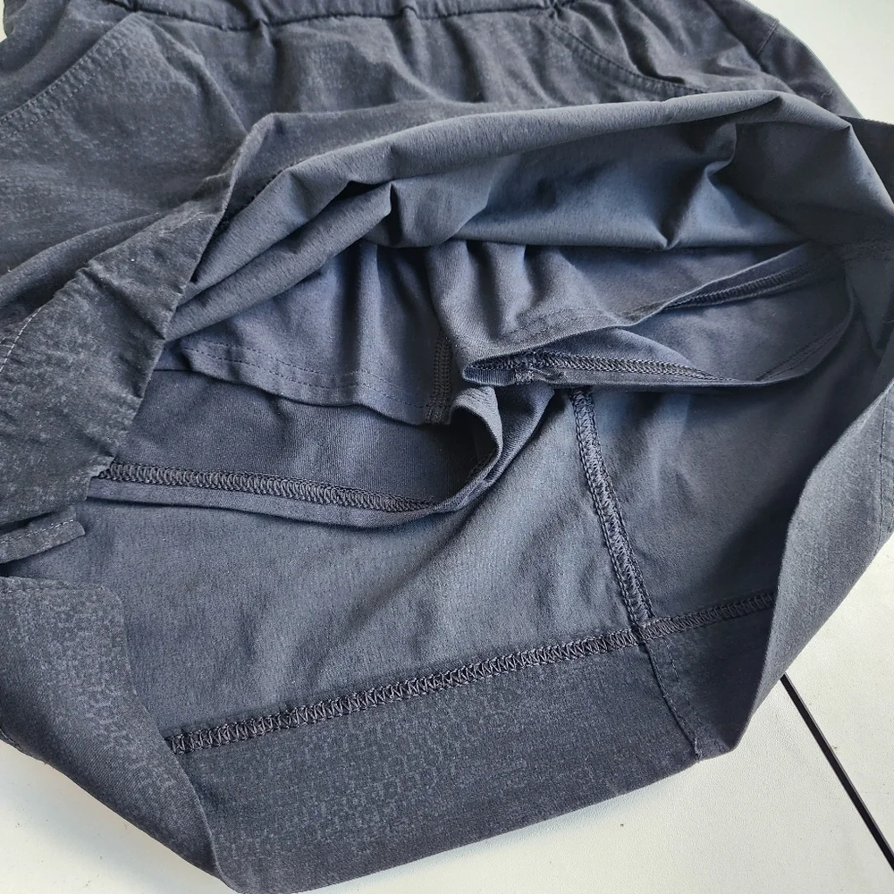 Columbia PFG Girls Black Active Fishing Skort Skirt Stretch Size Med (10-12)